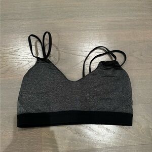 Nike Women's Indy Sparkle Strappy Low-Impact Sports Bra